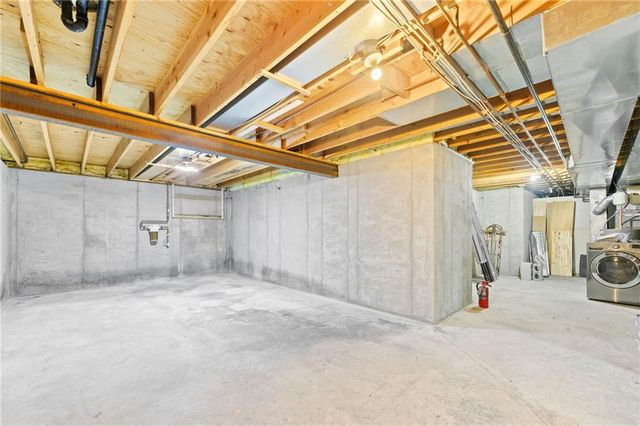17603 157th Street, Basehor, KS 66007