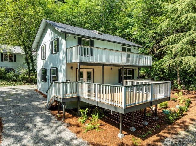 7605 NE Hidden Cove Rd, Bainbridge Island, WA 98110