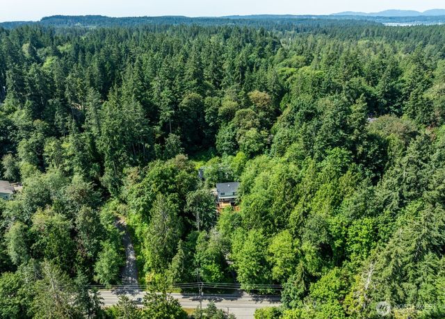 7605 NE Hidden Cove Rd, Bainbridge Island, WA 98110