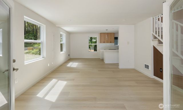 7605 NE Hidden Cove Rd, Bainbridge Island, WA 98110