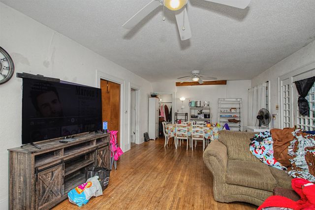 605 8th Street 607, Ames, IA 50010