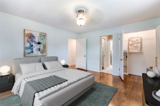 5834 Clendenin Avenue, Dallas, TX 75228