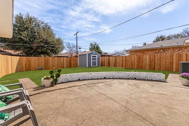 5834 Clendenin Avenue, Dallas, TX 75228