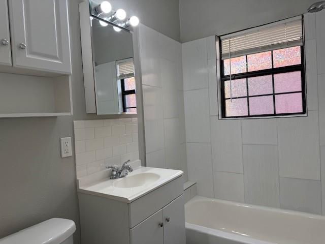 2915 Isabella Street B, Houston, TX 77004