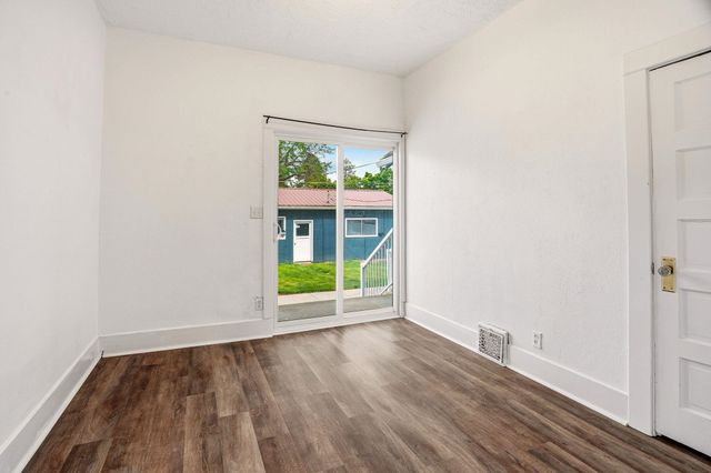 3811 S Sherman St, Spokane, WA 99203