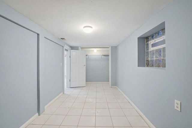 5919 S Spaulding Avenue, Chicago, IL 60629