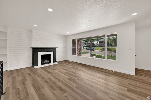 406 W 3300 S, Bountiful, UT 84010