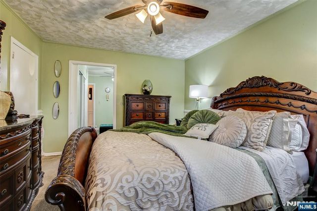 284 West End Avenue, Newark, NJ 07106