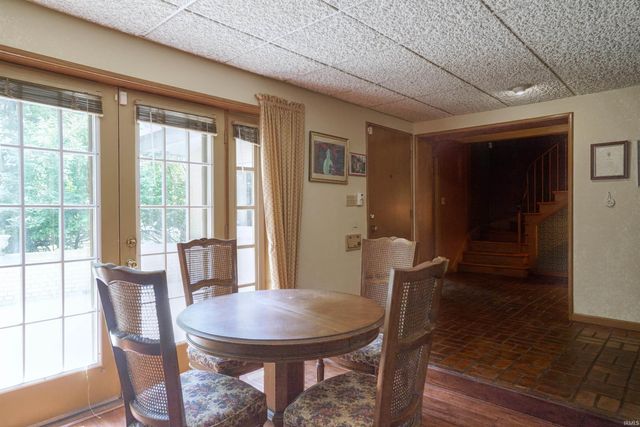 2001 E Jefferson Boulevard, South Bend, IN 46617