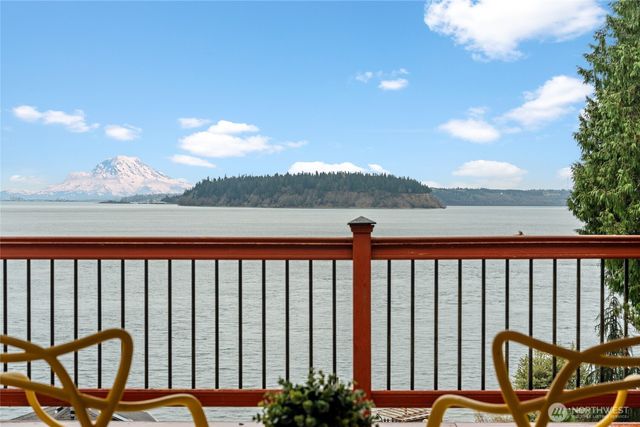 1908 Lybecker Drive NW, Gig Harbor, WA 98332