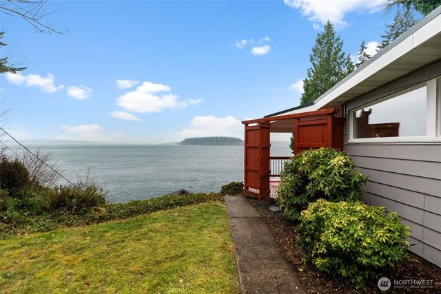 1908 Lybecker Drive NW, Gig Harbor, WA 98332