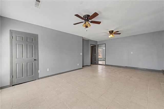 1101 Karena Street, Springdale, AR 72762