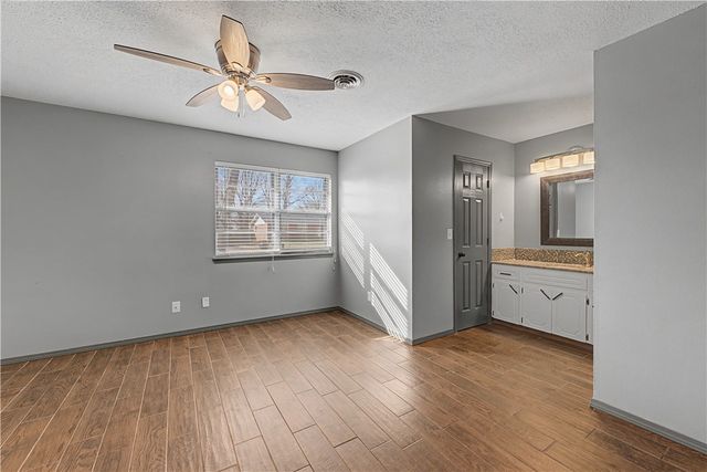 1101 Karena Street, Springdale, AR 72762