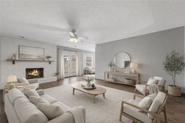 1101 Karena Street, Springdale, AR 72762