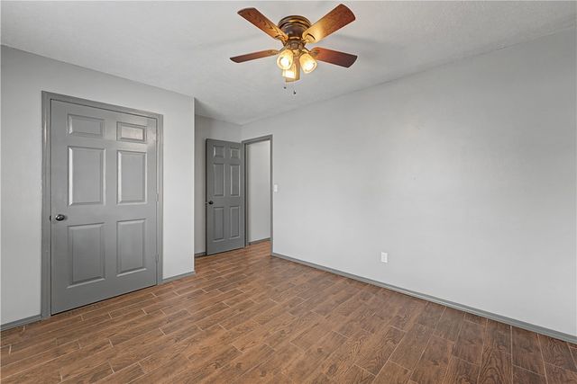 1101 Karena Street, Springdale, AR 72762