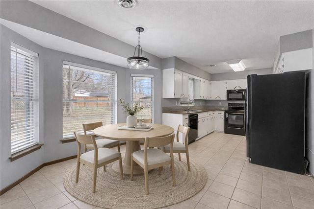 1101 Karena Street, Springdale, AR 72762