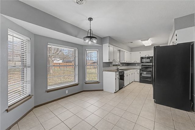 1101 Karena Street, Springdale, AR 72762