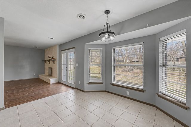 1101 Karena Street, Springdale, AR 72762