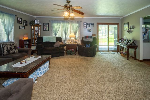 1230 LEE Road, Waterford, PA 16441