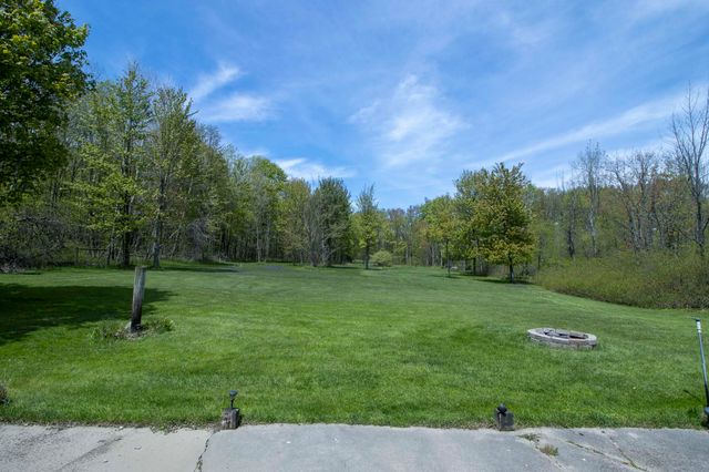1230 LEE Road, Waterford, PA 16441