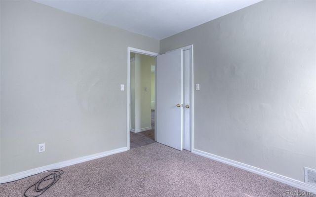 15489 DIXIE, Redford Charter Township, MI 48239