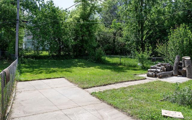 15489 DIXIE, Redford Charter Township, MI 48239