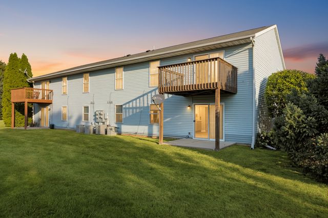 4148 B Packard Parkway 4148B, Rockford, IL 61101