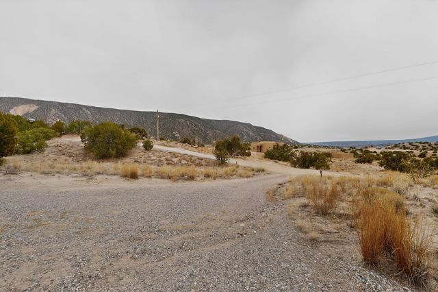 2 Lady Hawk Lane, Ojo Caliente, NM 87549