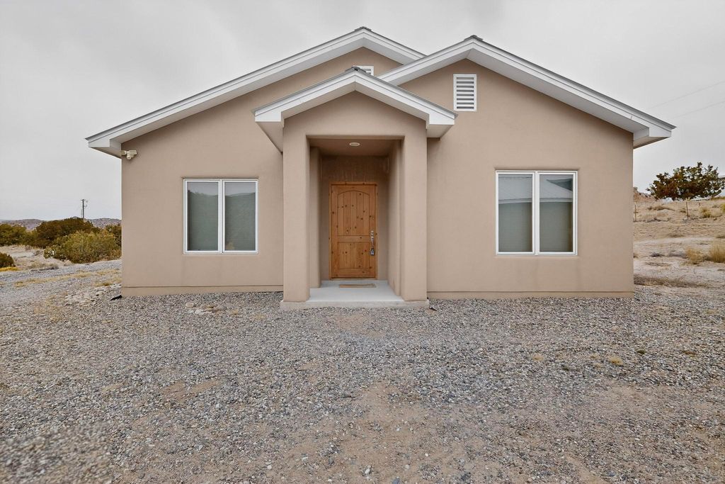 2 Lady Hawk Lane, Ojo Caliente, NM 87549