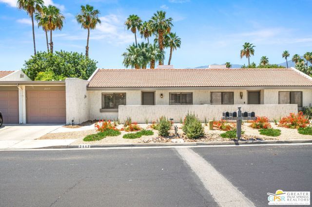 2117 Sunshine Way, Palm Springs, CA 92264