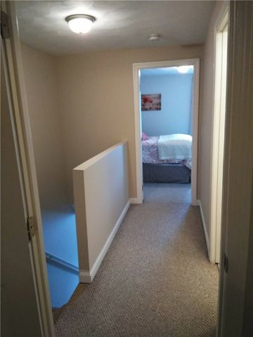 22 Wall Street 24B, Bristol, RI 02809