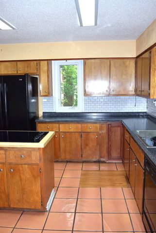 8153 PLANTERS GROVE CV, Memphis, TN 38018