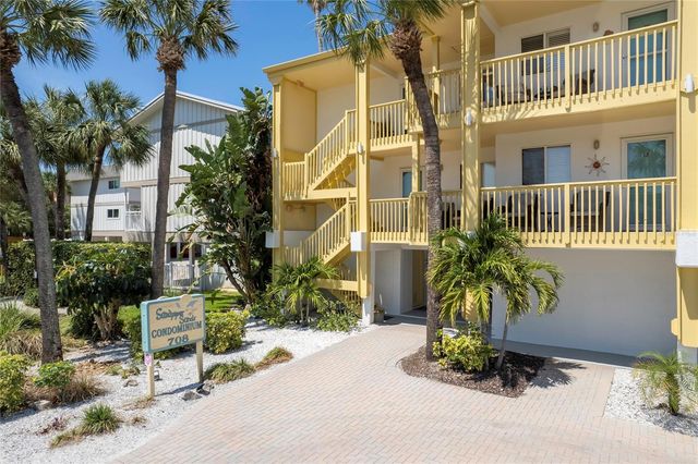 708 GULF BOULEVARD D, Indian Rocks Beach, FL 33785