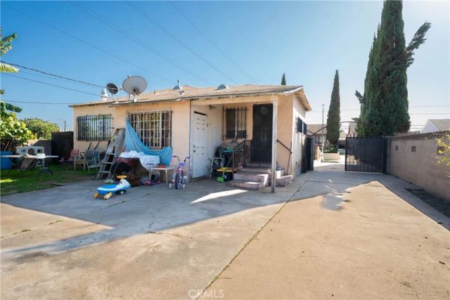 645 E 113th, Los Angeles, CA 90059