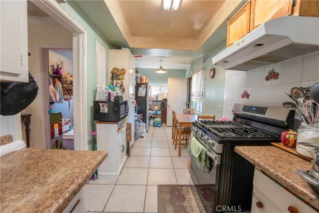 645 E 113th, Los Angeles, CA 90059