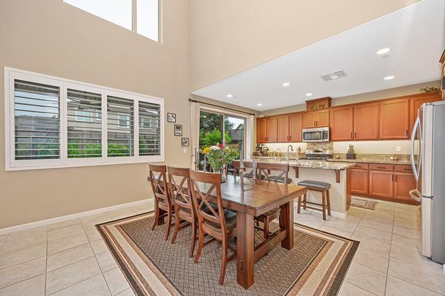 2213 Campolina Way, Oakdale, CA 95361