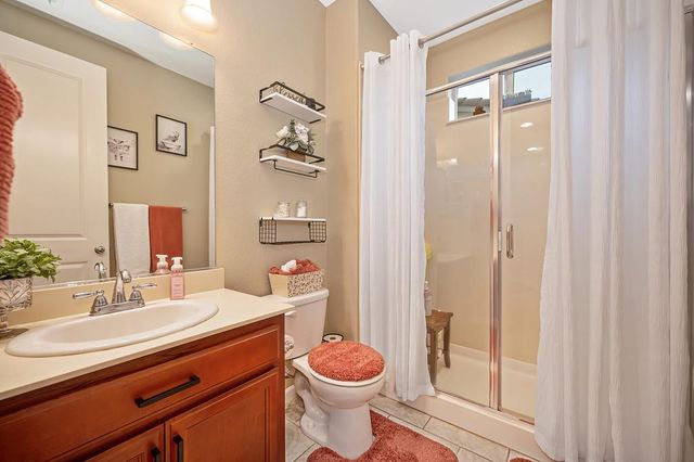 2213 Campolina Way, Oakdale, CA 95361