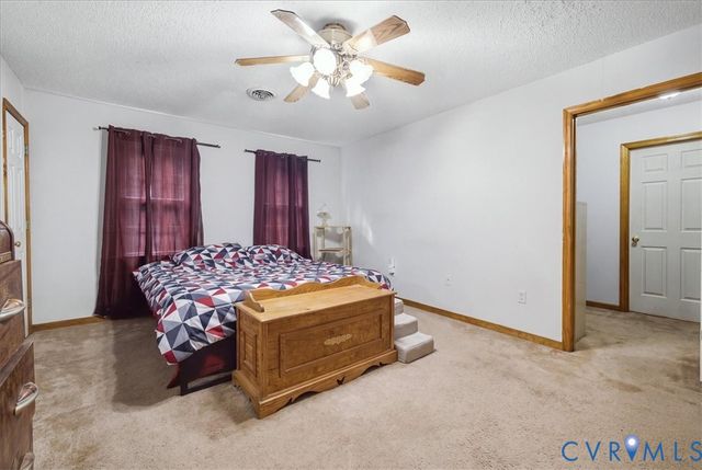8155 Hines Rd, Disputanta, VA 23842