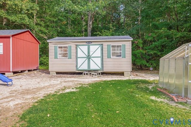 8155 Hines Rd, Disputanta, VA 23842