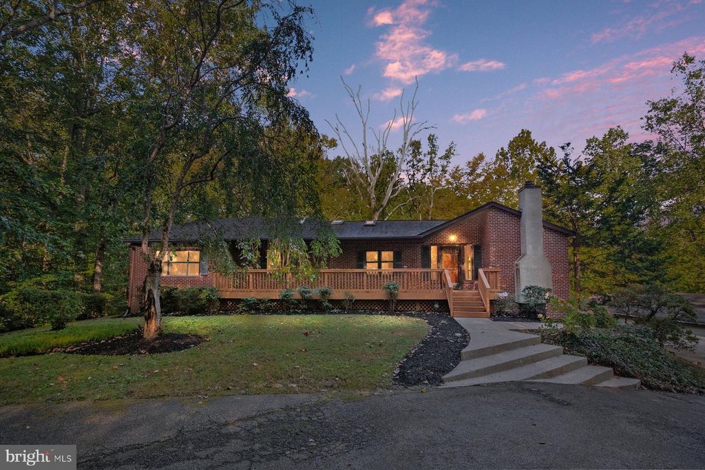 1496 RIVER RD, Crownsville, MD 21032