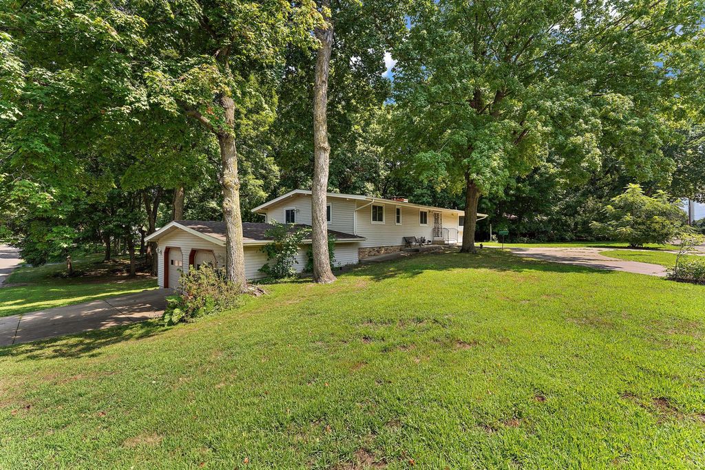 4125 Thrushwood Lane, Minnetonka, MN 55345 — photo 4