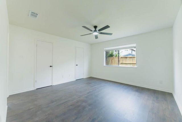 8826 Fondren Village Drive, Houston, TX 77071
