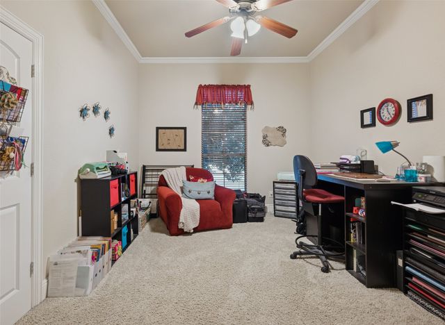 2221 Farrington Lane, Hurst, TX 76054