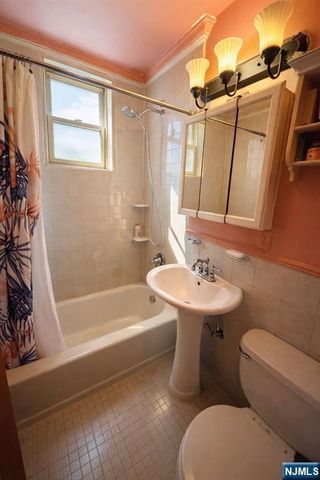 107 Kensington, Jersey City, NJ 07304