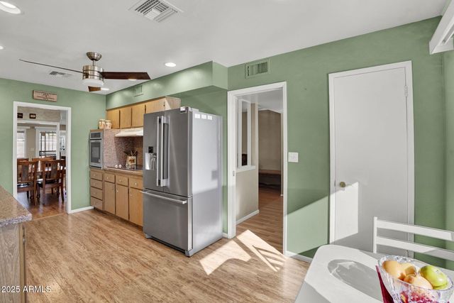 13812 N KAANAPALI Drive, Sun City, AZ 85351