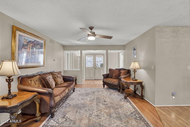 13812 N KAANAPALI Drive, Sun City, AZ 85351