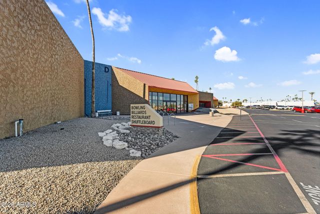 13812 N KAANAPALI Drive, Sun City, AZ 85351