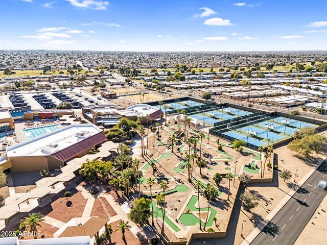 13812 N KAANAPALI Drive, Sun City, AZ 85351