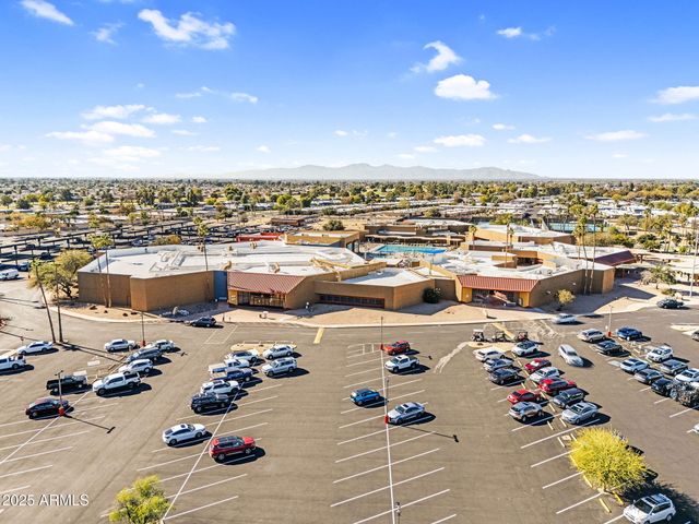 13812 N KAANAPALI Drive, Sun City, AZ 85351