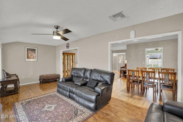 13812 N KAANAPALI Drive, Sun City, AZ 85351